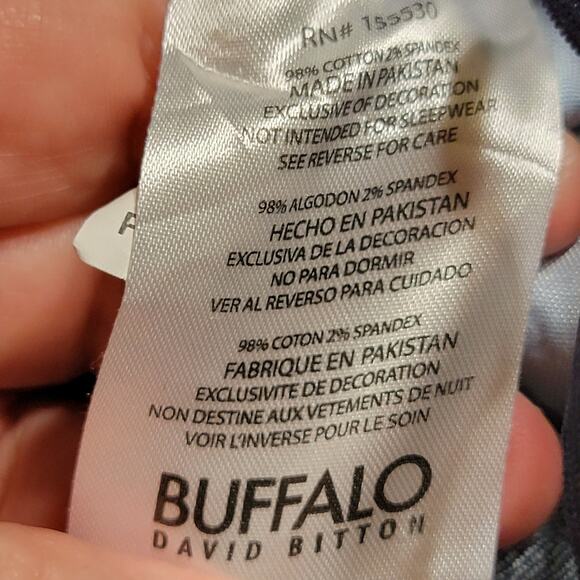 Buffalo David Bitton Toddler Boys Denim Shorts w/ Adjustable Waist - Size 2T - Picture 4 of 4